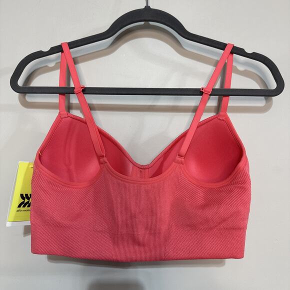 NWT All In Motion Padded Sports Bra Light Red Size M - Picture 8 of 10